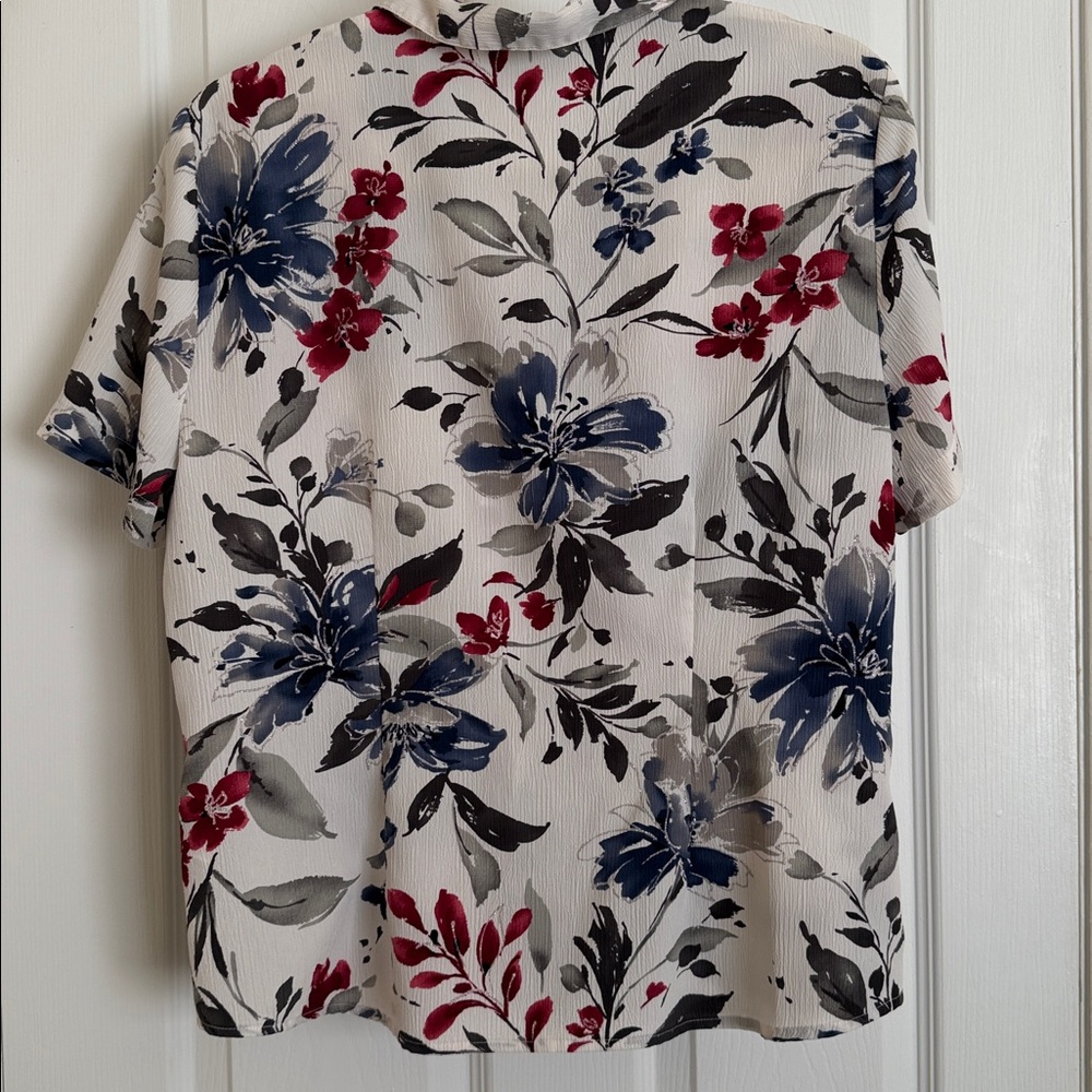 EUC Alfred Dunner Floral Button-Up Shirt Size 12 - Picture 4 of 4
